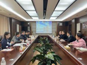 洛阳市商务局局长吕宗乐一行莅临wanmeitiyu.com调研指导工作